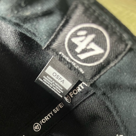 NCAA COLLEGE WORLD SERIES OF BASEBALL (1896-1997) ALABAMA CRIMSON TIDE HAT - Picture 3 of 5